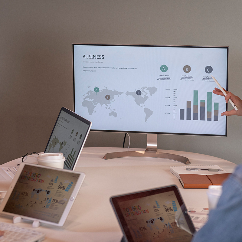 ����������